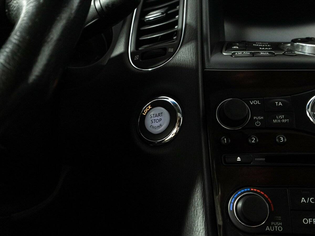 Infiniti EX 2011