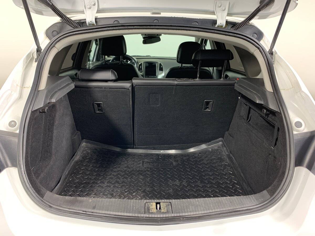 Opel Astra 2011