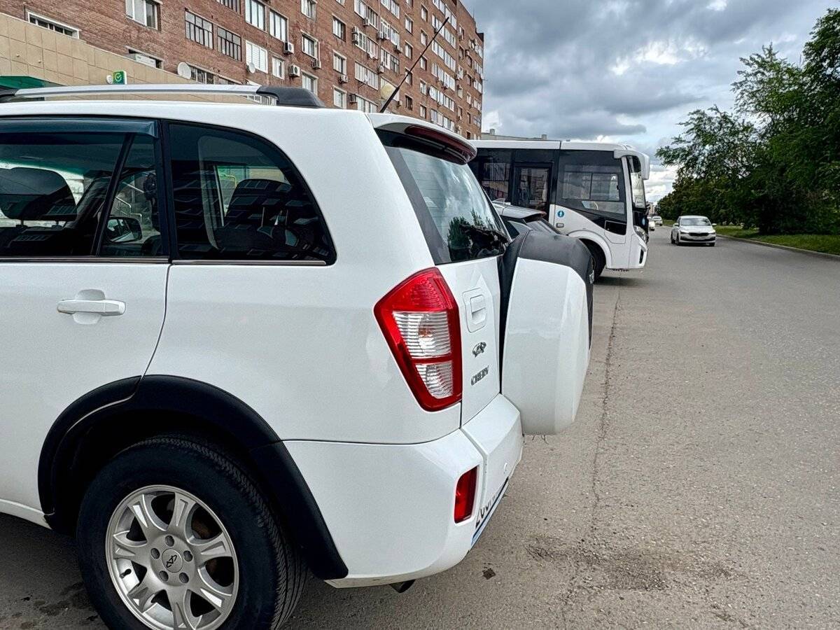 Chery Tiggo (T11)