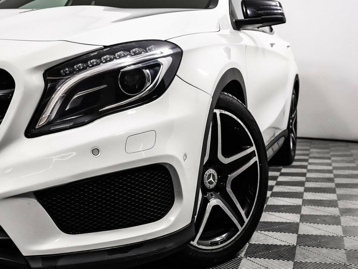 Mercedes-Benz GLA 2014