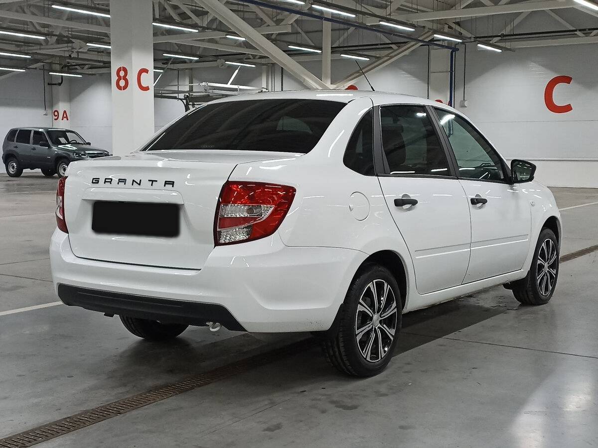 Lada (ВАЗ) Granta