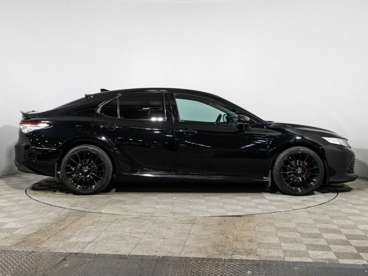 Toyota Camry 2018