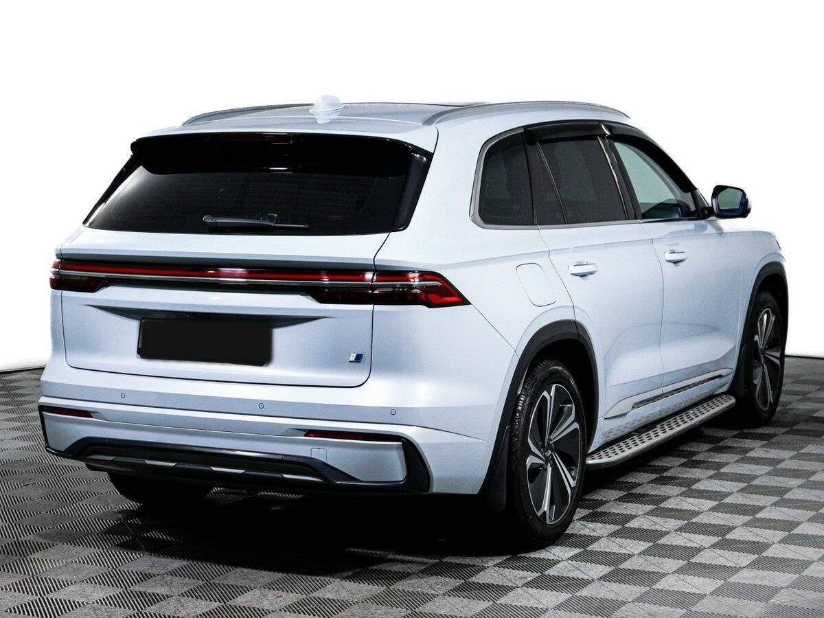 Geely Xingyue L 2022