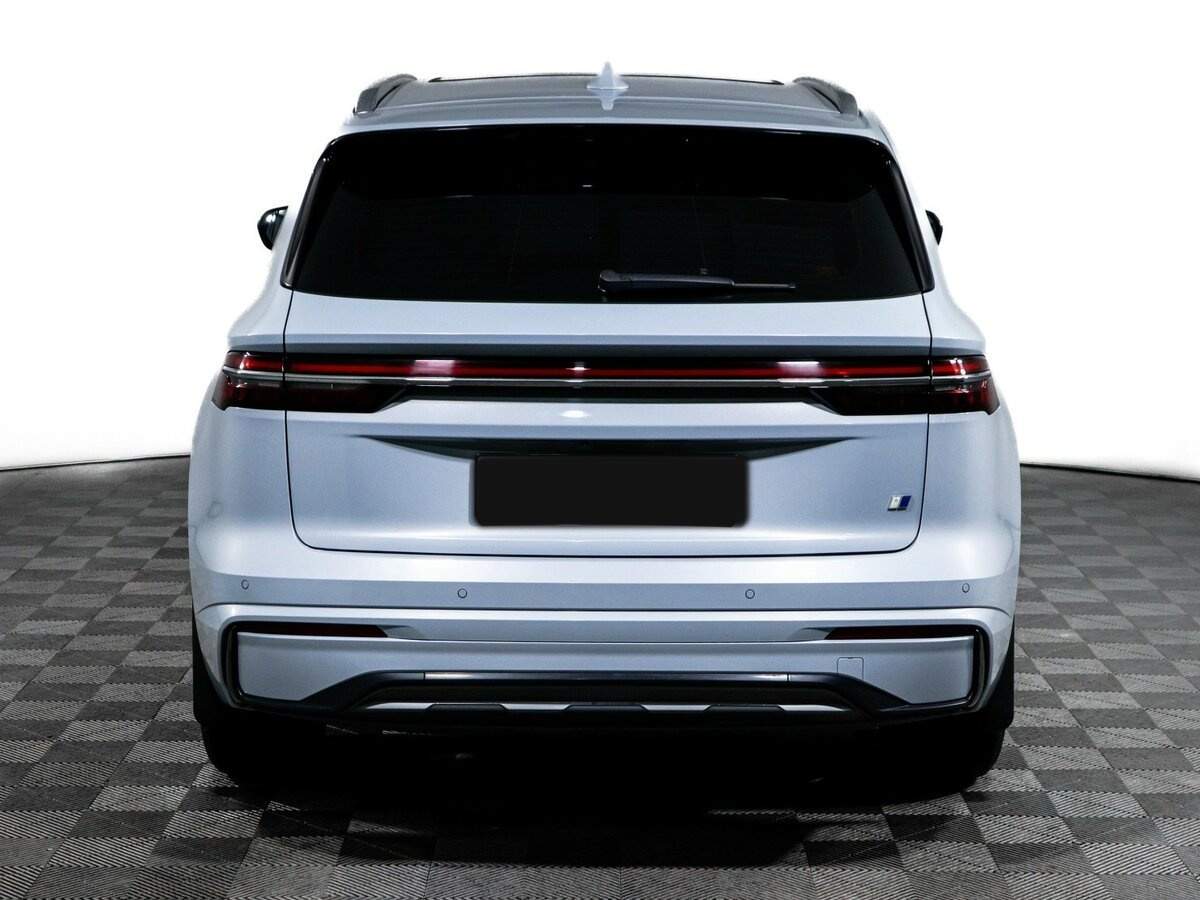 Geely Xingyue L 2022
