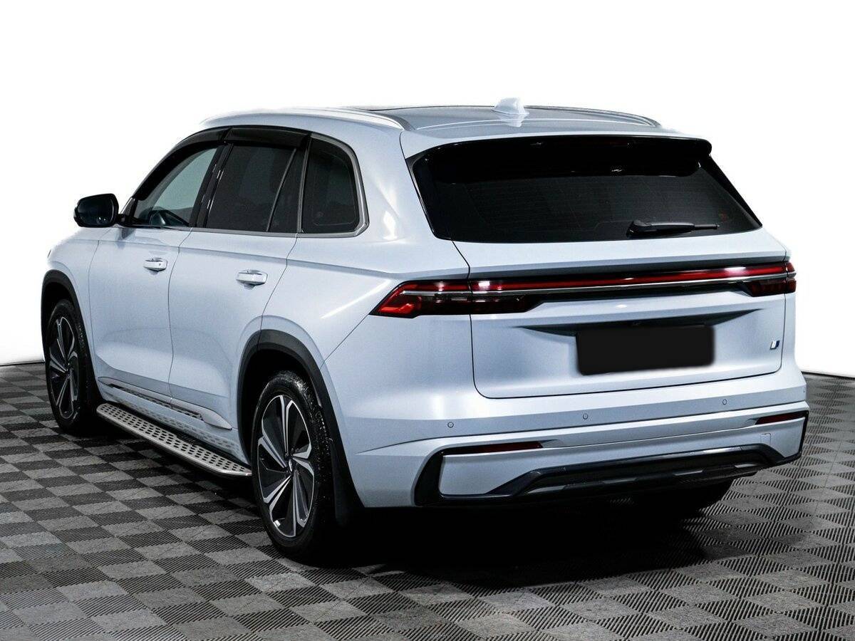Geely Xingyue L 2022