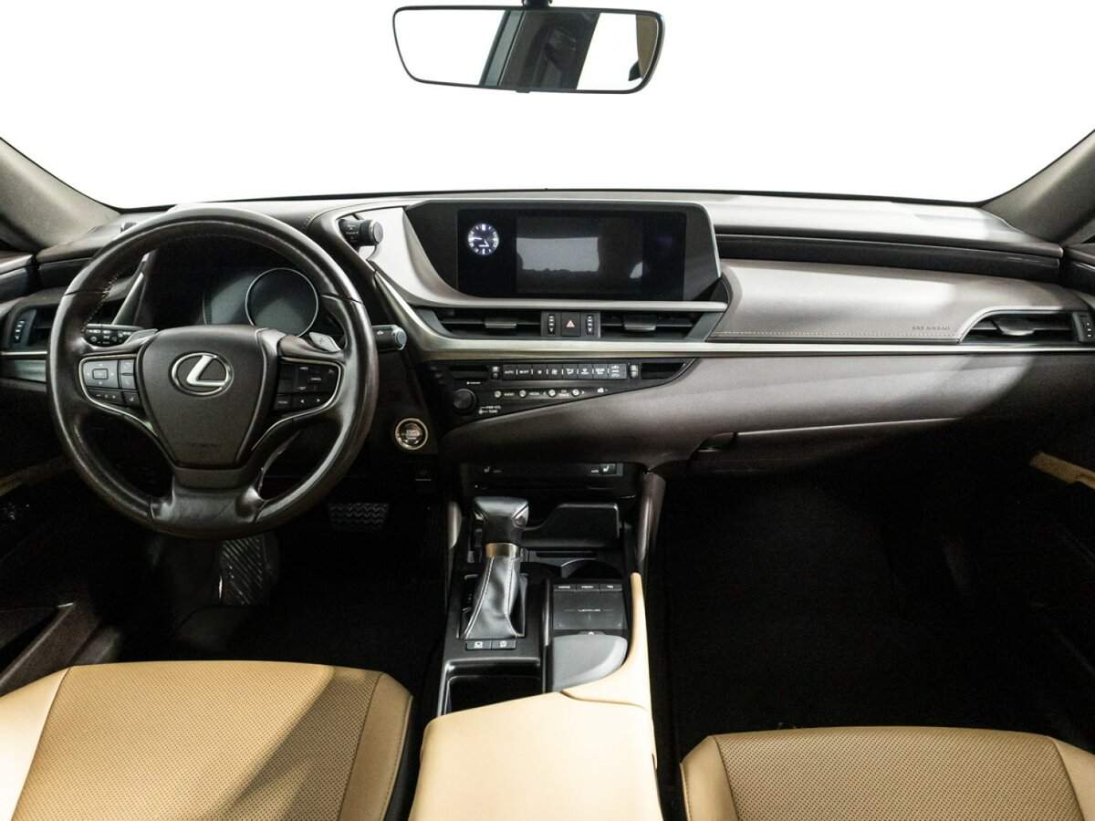 Lexus ES 2019