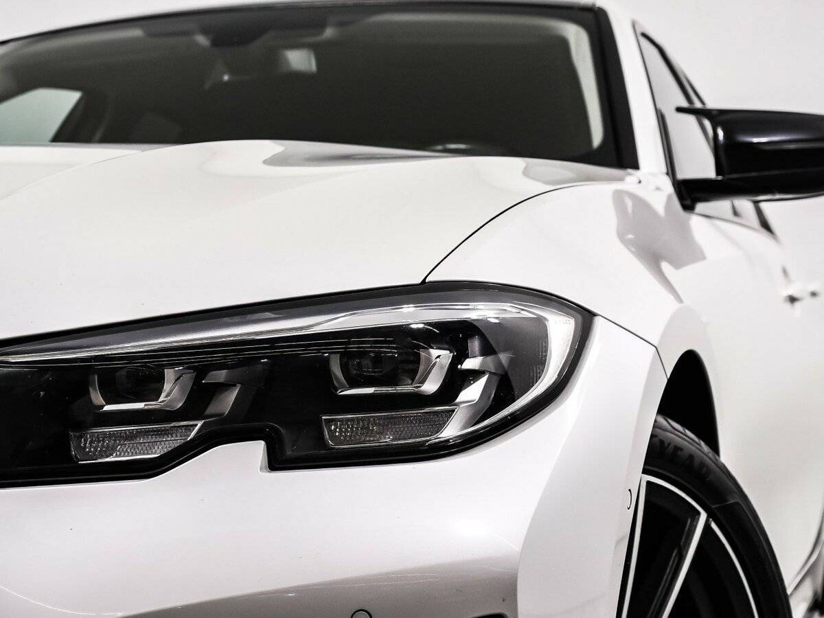 BMW 3 серии 2019
