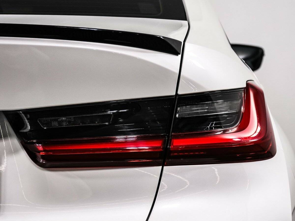 BMW 3 серии 2019