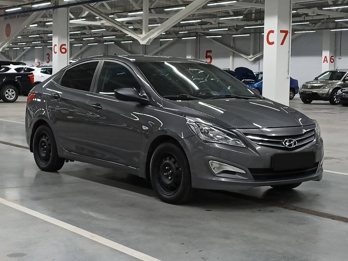 Hyundai Solaris 2015