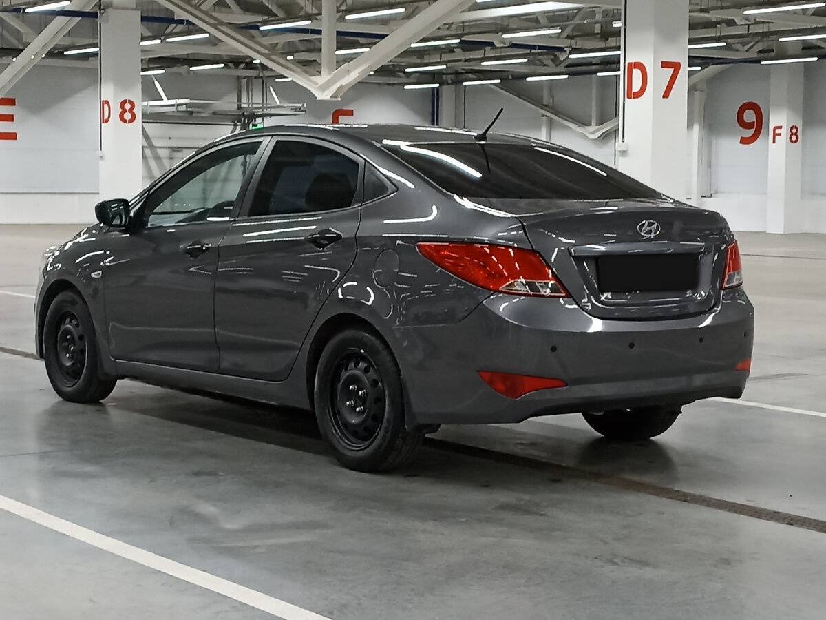 Hyundai Solaris 2015