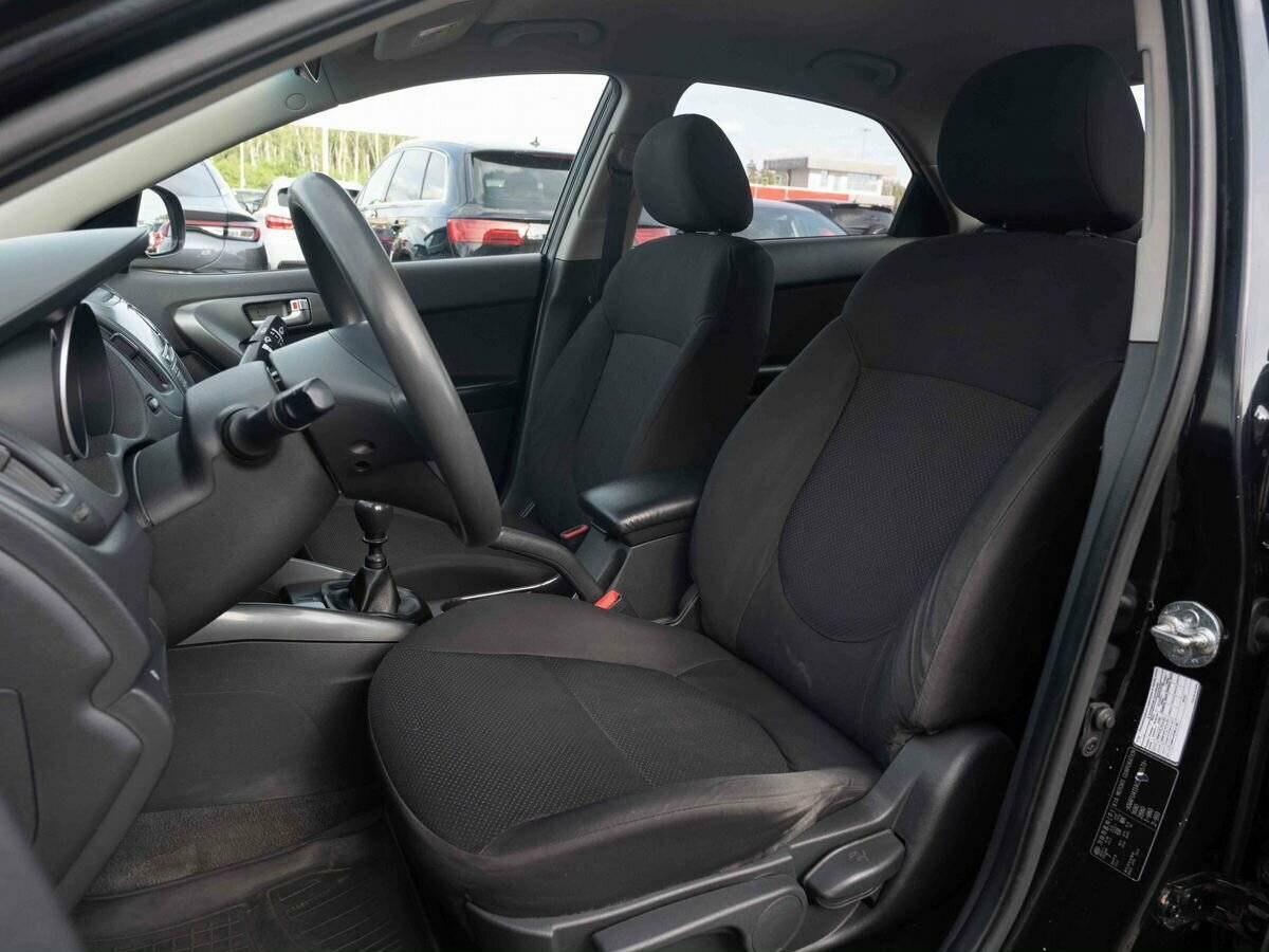 Kia Cerato 2012