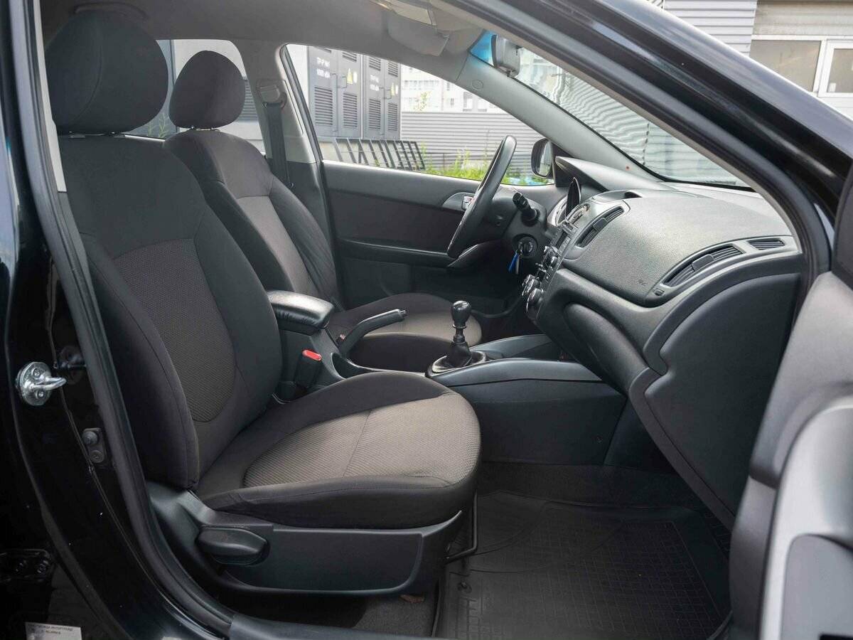 Kia Cerato 2012