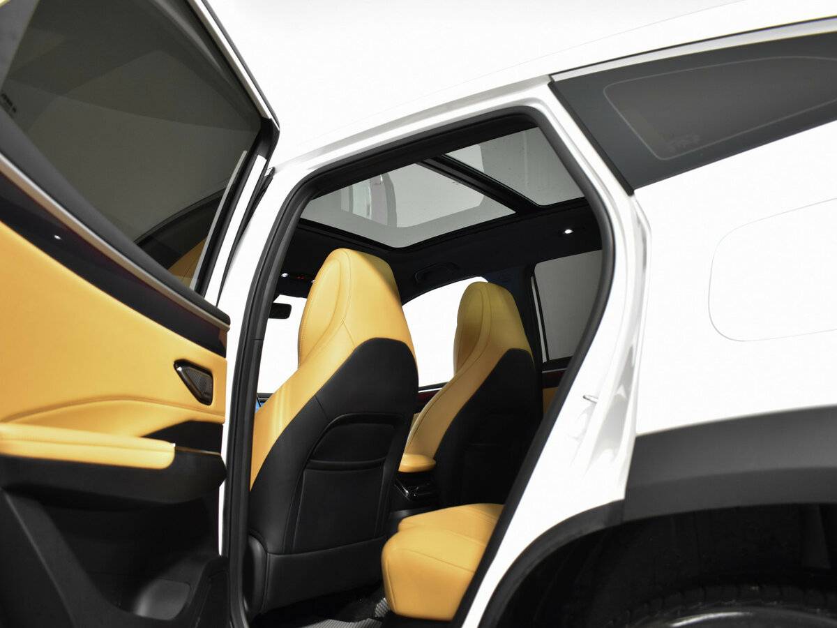 Geely Galaxy L7 2023
