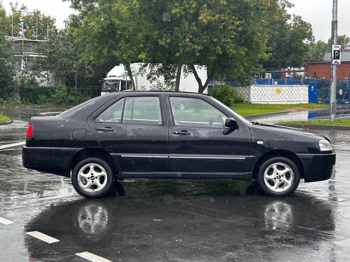 Chery Amulet (A15)