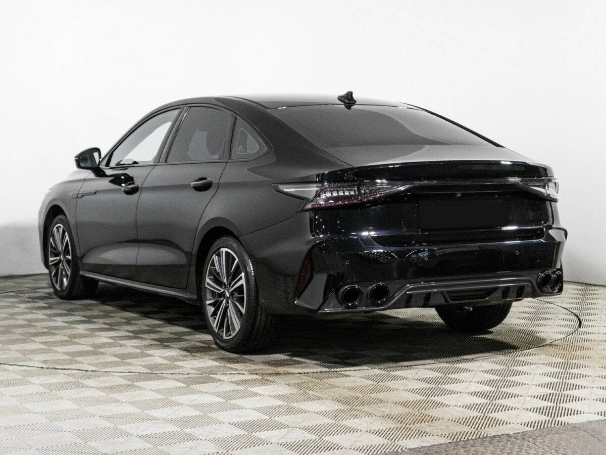 Chery Arrizo 8