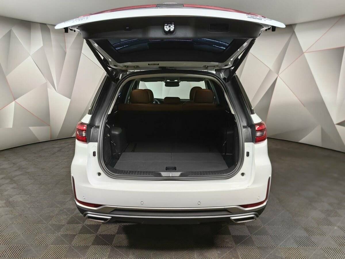 Changan CS95 2022