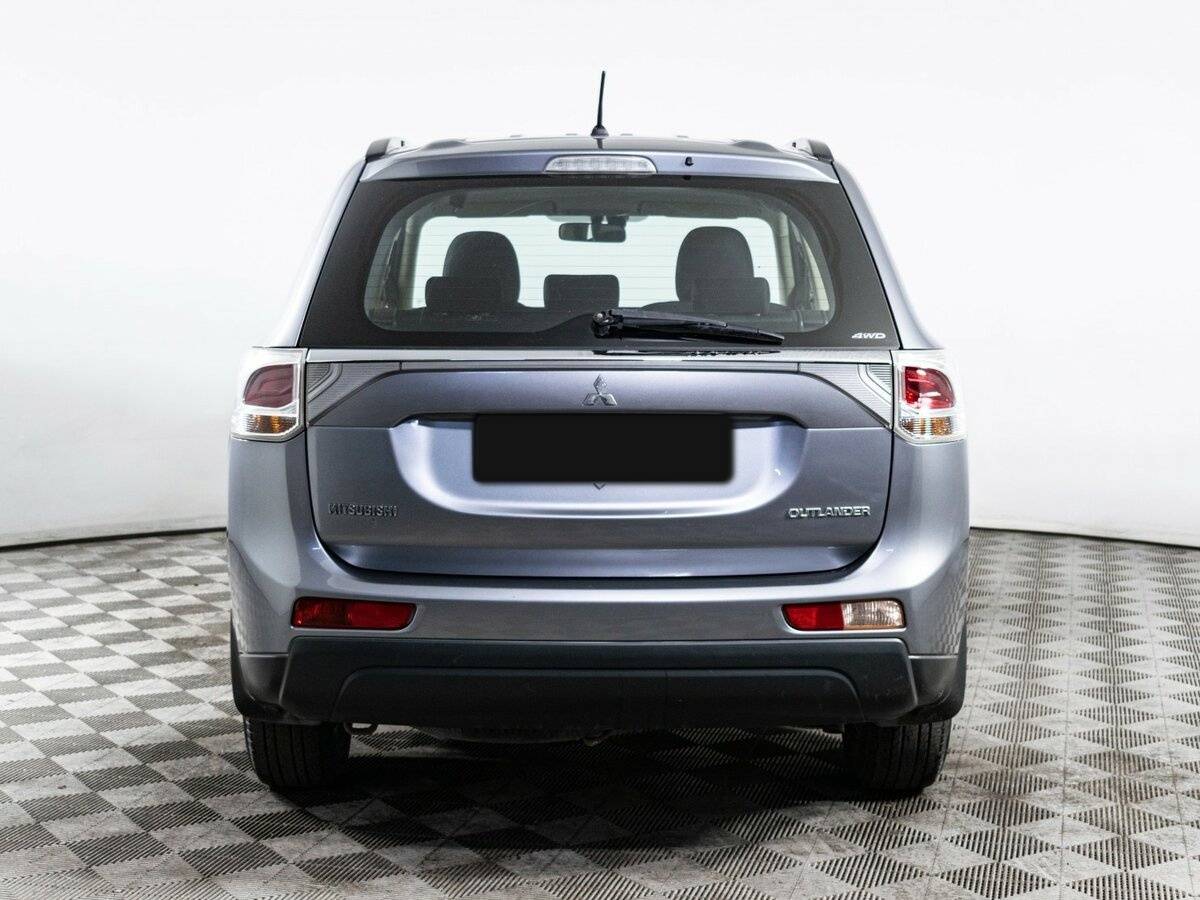 Mitsubishi Outlander 2012