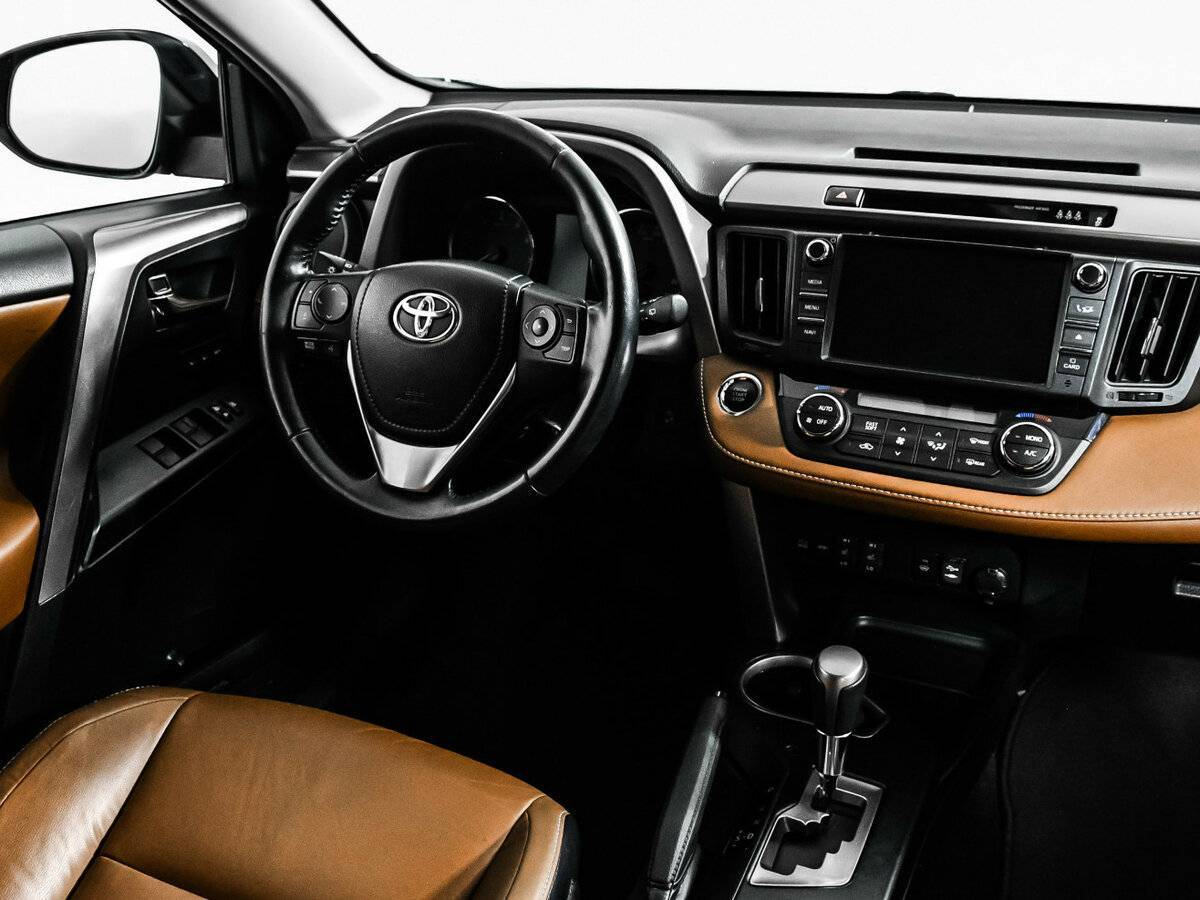 Toyota RAV4 2017