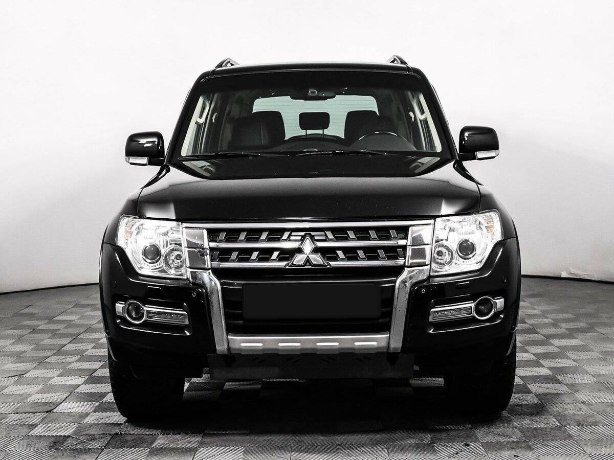 Mitsubishi Pajero 2015