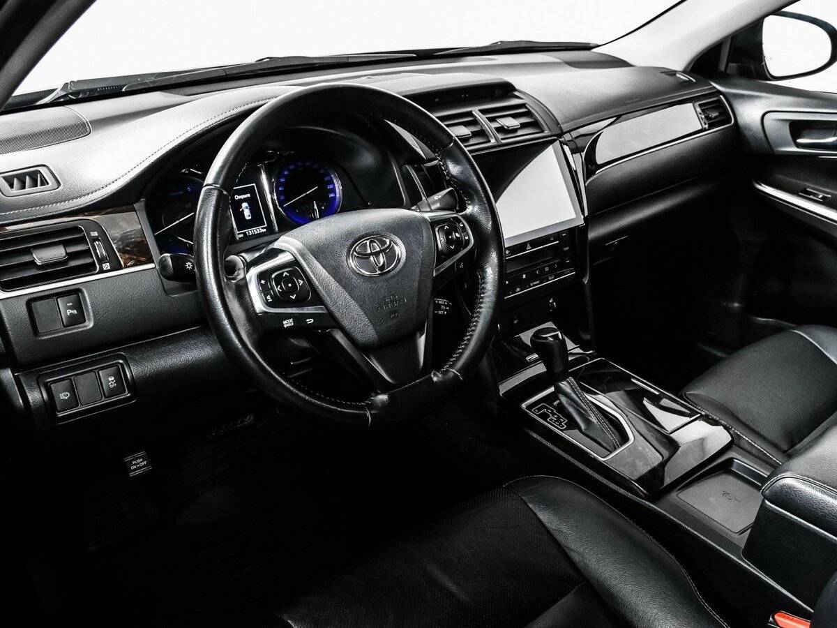 Toyota Camry 2017