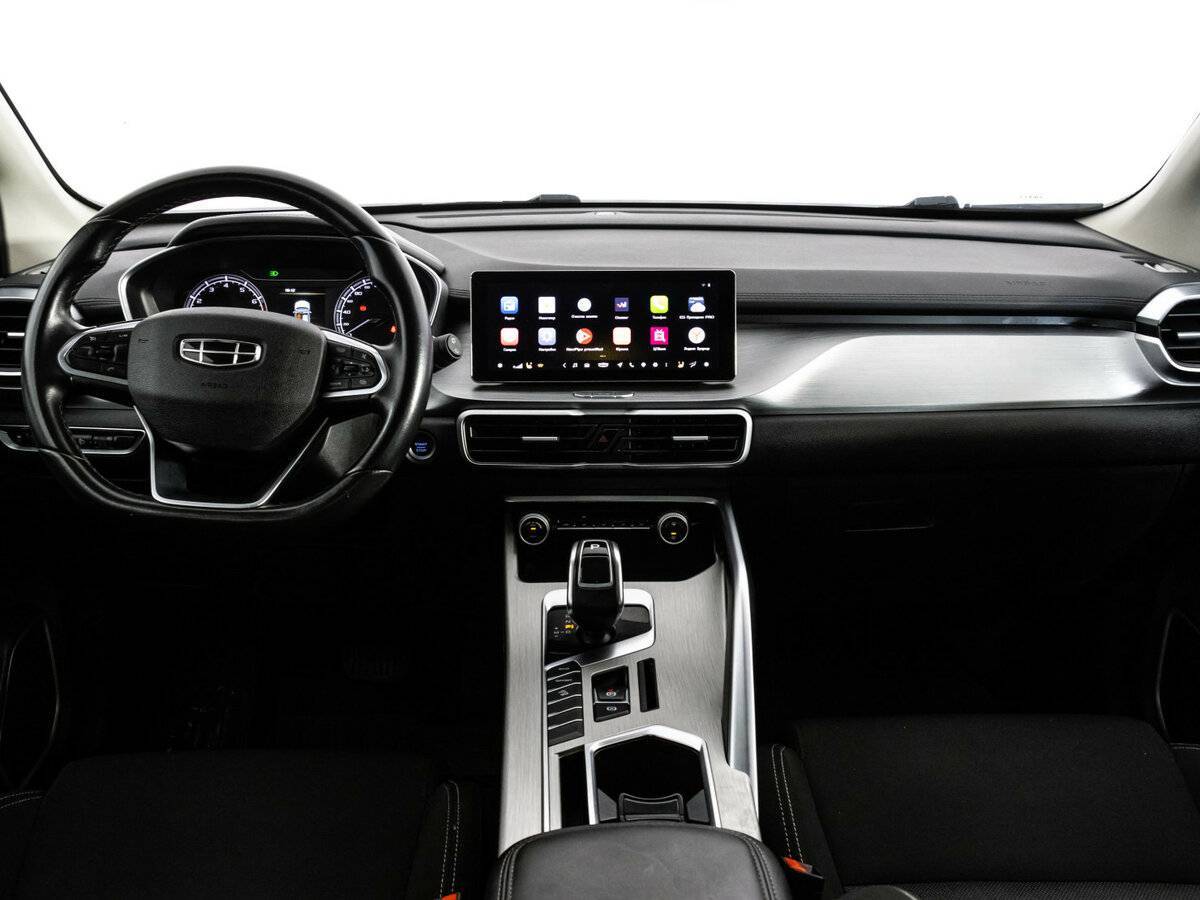 Geely Coolray 2022