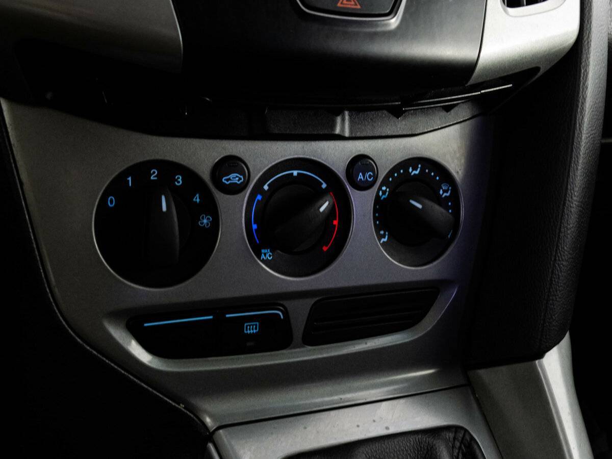 Ford Focus 2011