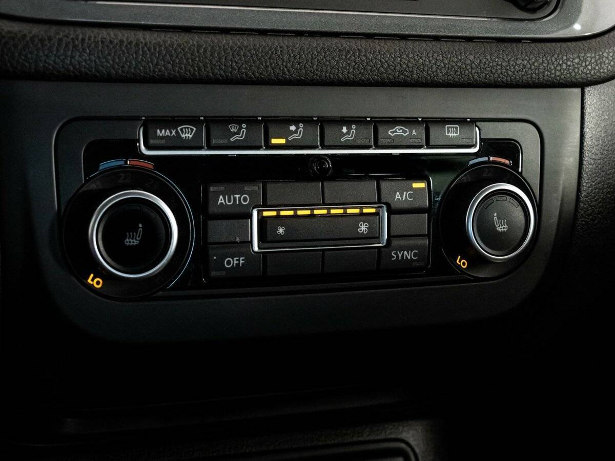 Volkswagen Tiguan 2014