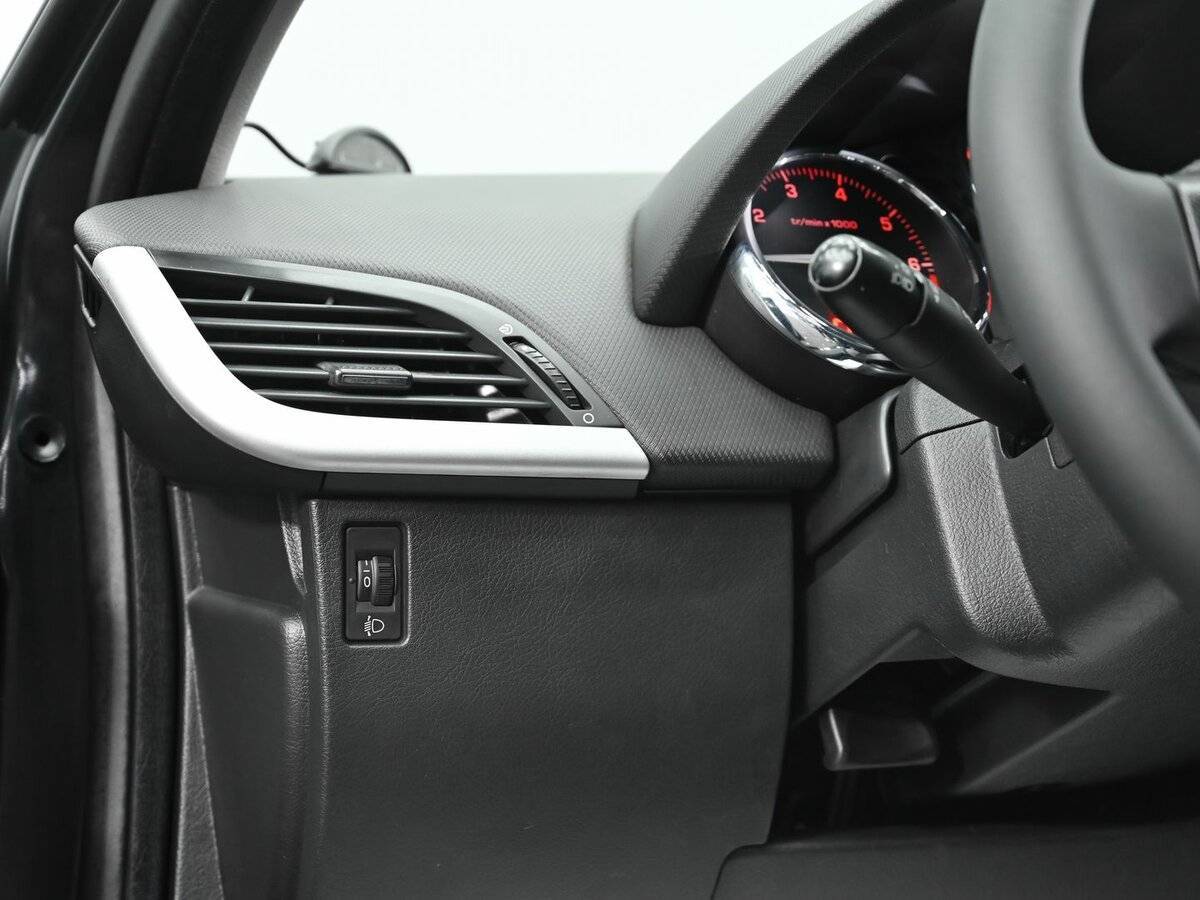 Peugeot 207 2008