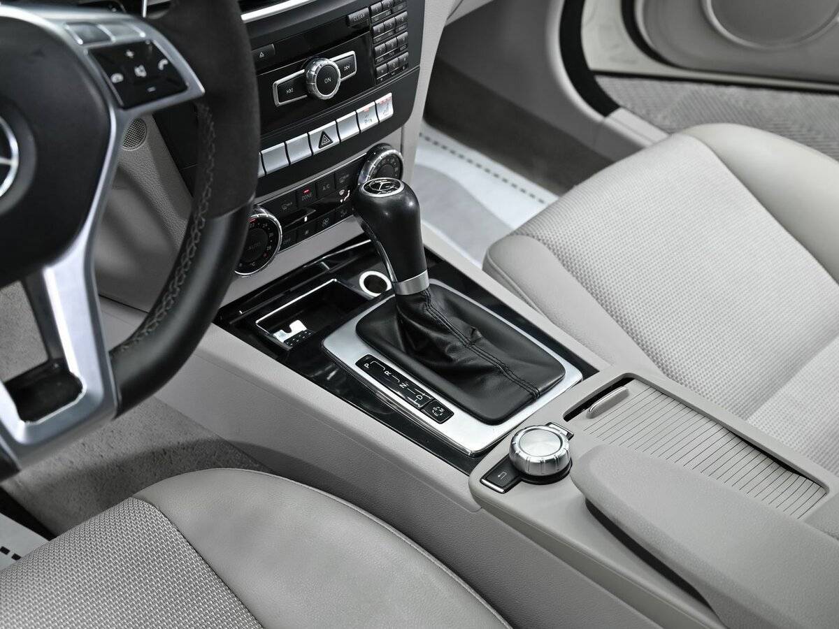 Mercedes-Benz C-Класс