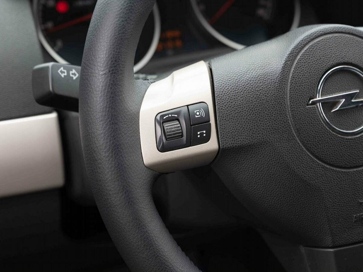 Opel Astra 2007