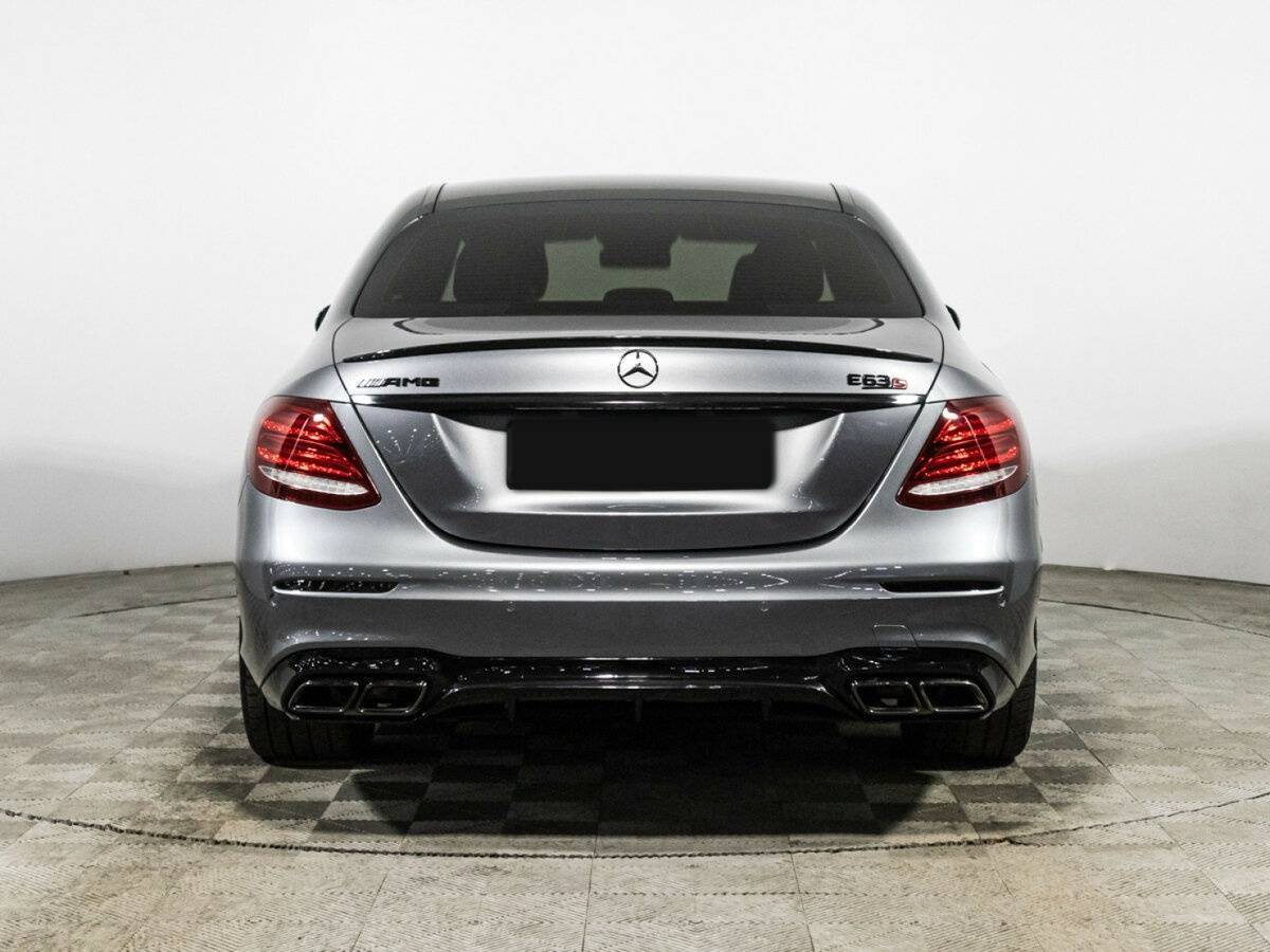 Mercedes-Benz E-Класс 2017