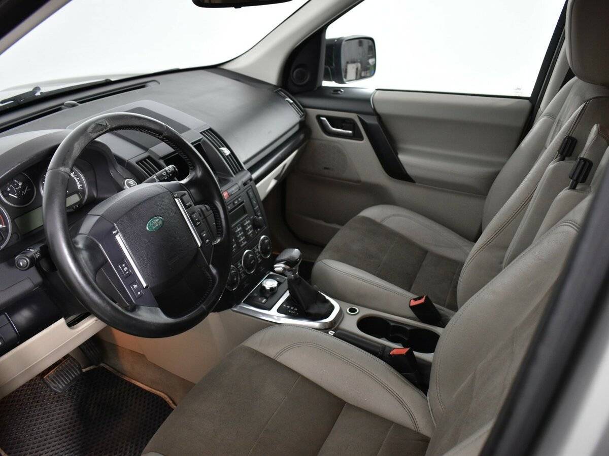 Land Rover Freelander 2011