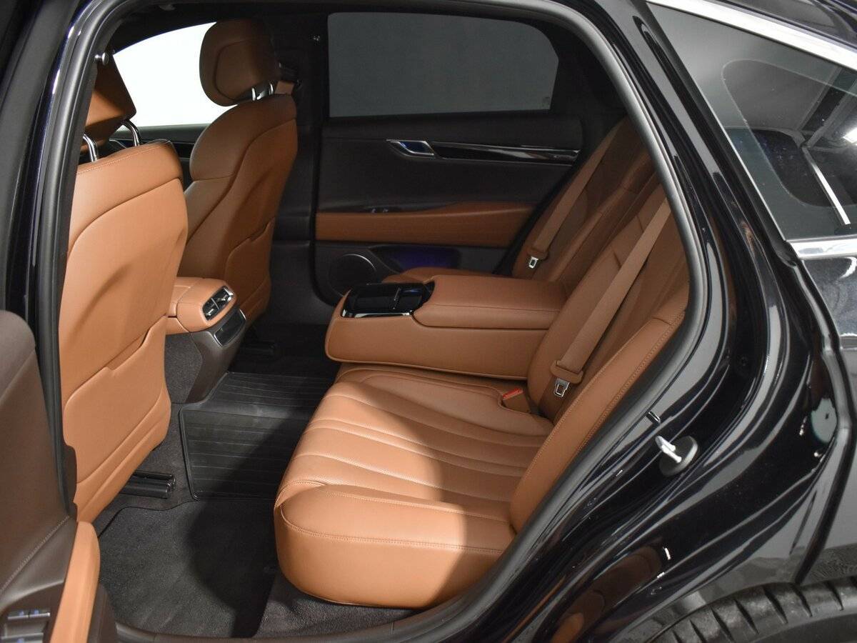 Genesis G80 2021