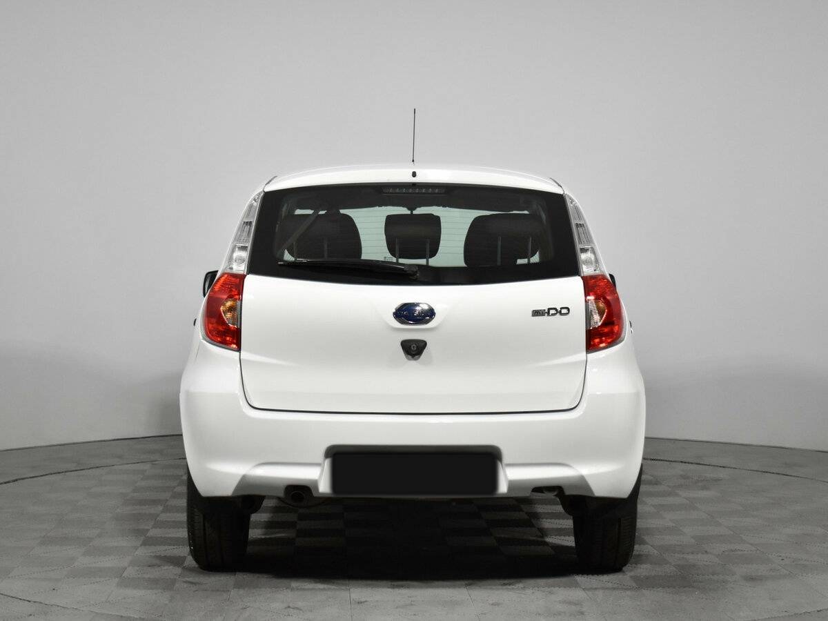 Datsun mi-DO