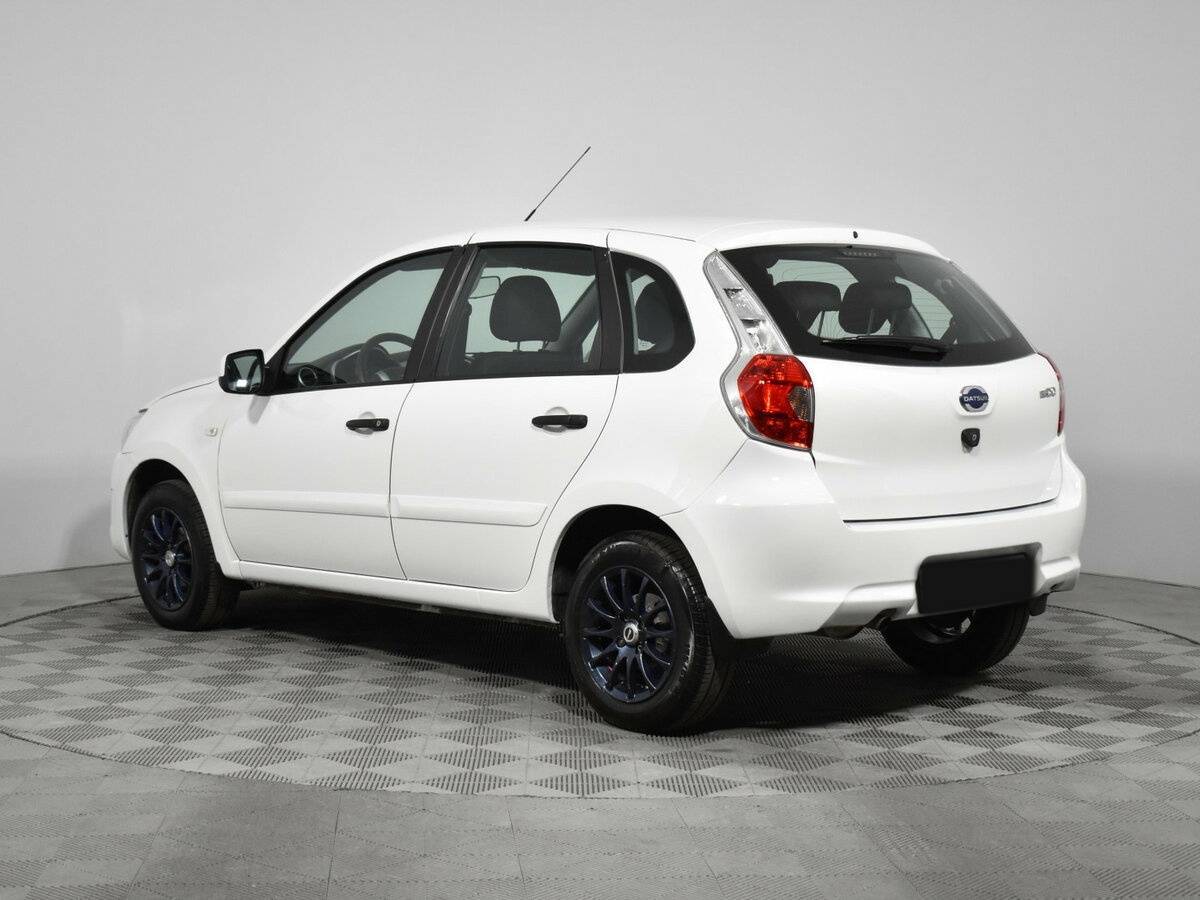 Datsun mi-DO