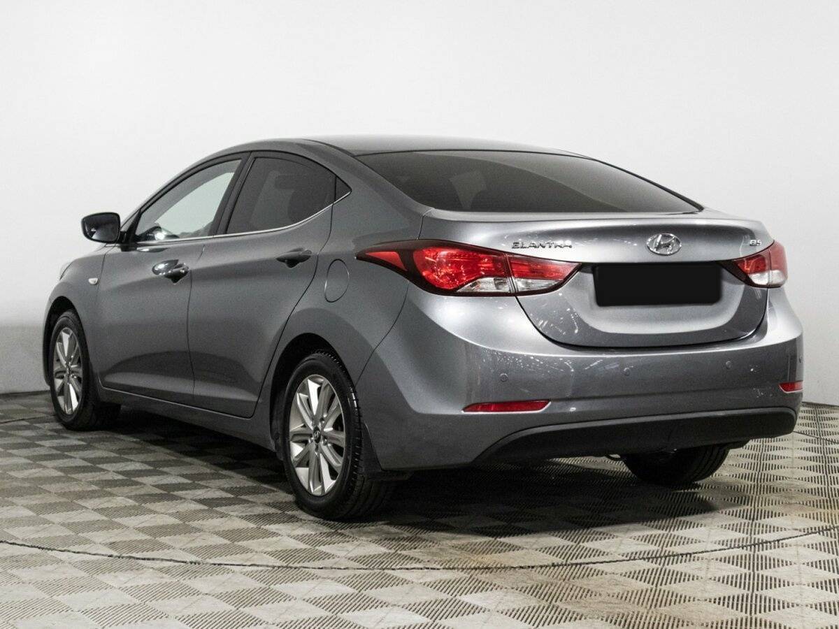 Hyundai Elantra 2015