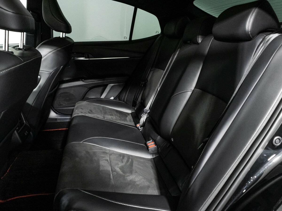 Toyota Camry 2024