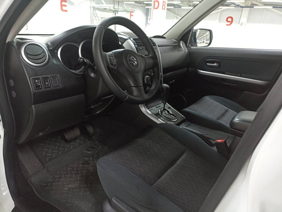 Suzuki Grand Vitara 2013