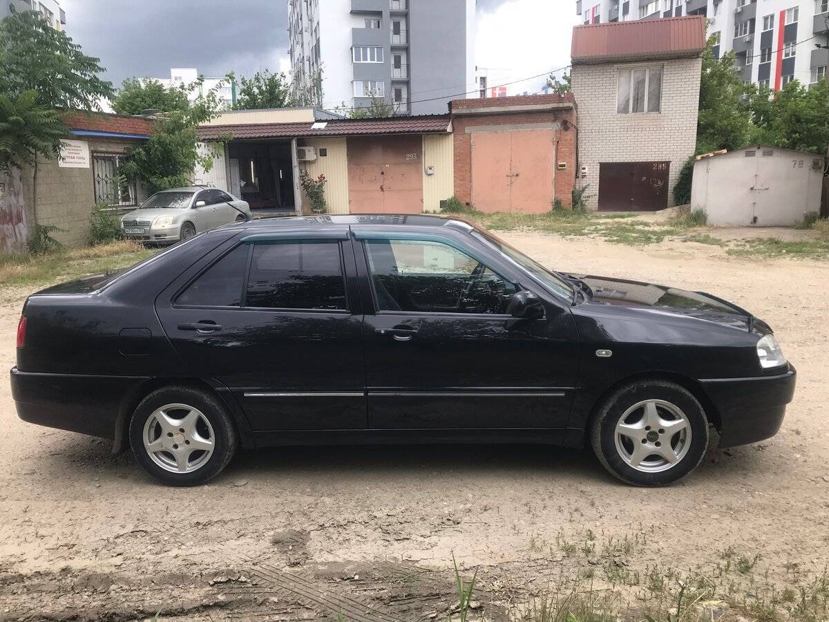 Chery Amulet (A15)