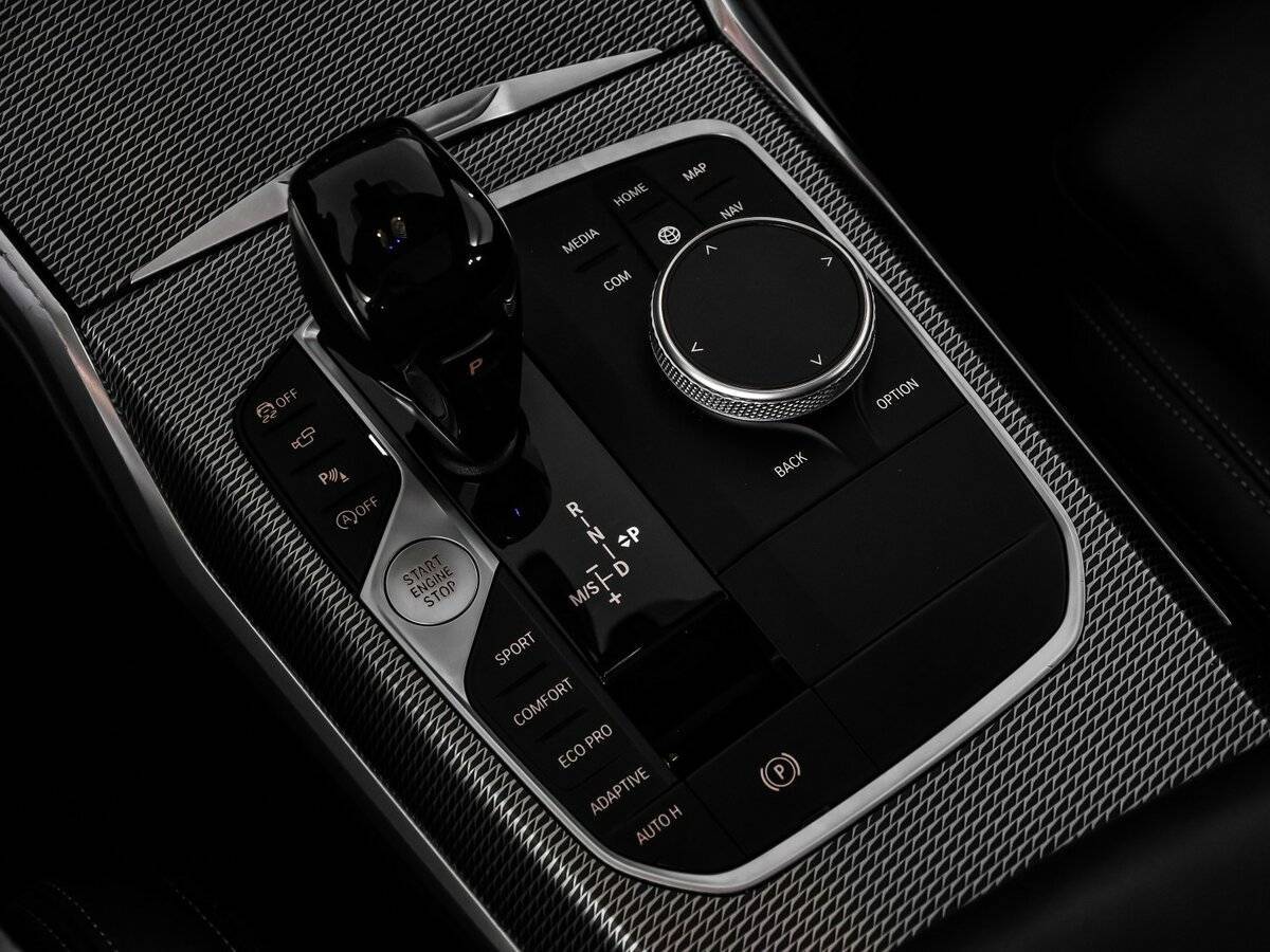 BMW 3 серии 2019