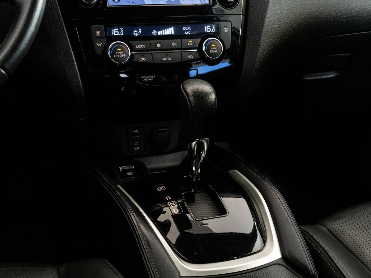 Nissan X-Trail 2016