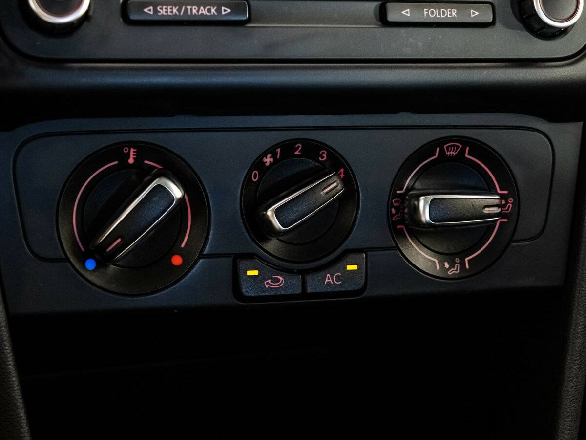 Volkswagen Polo 2013