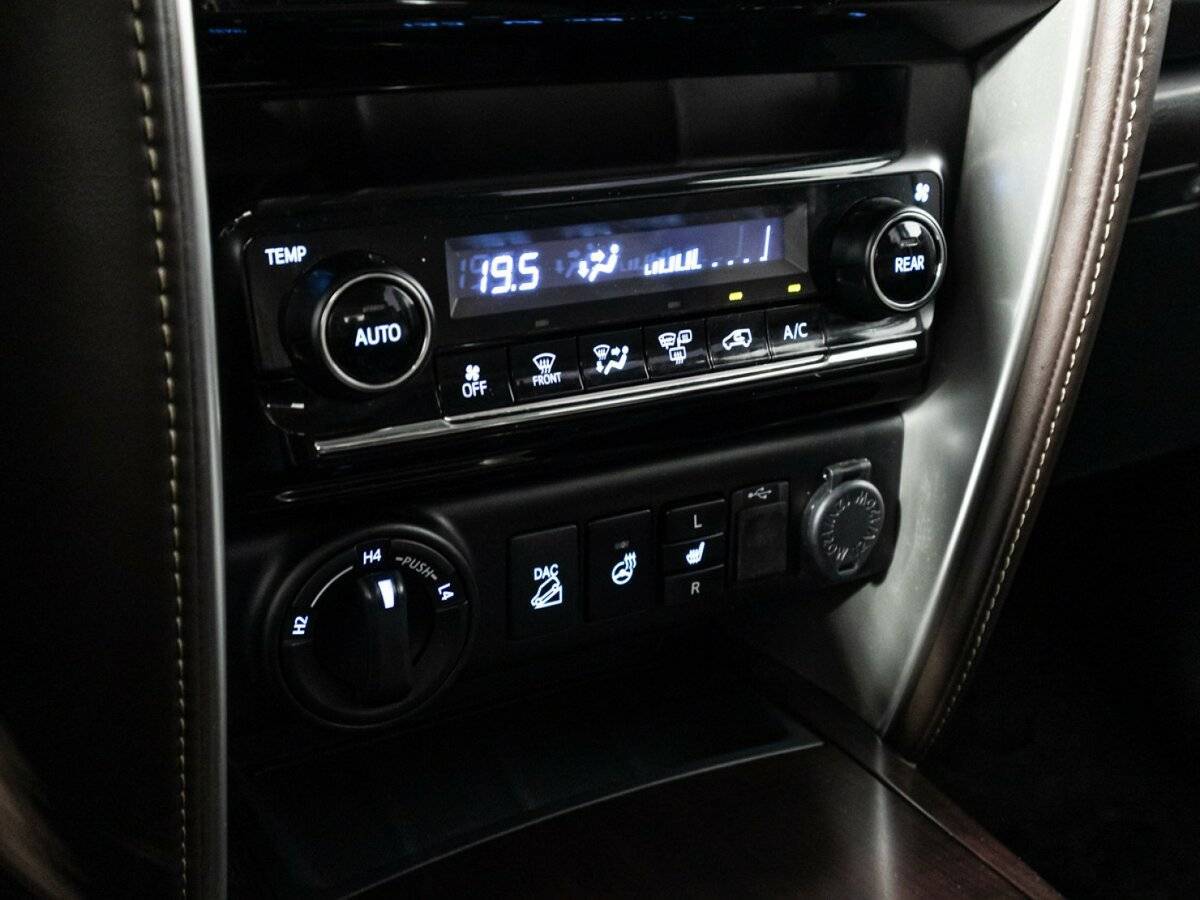 Toyota Fortuner 2017