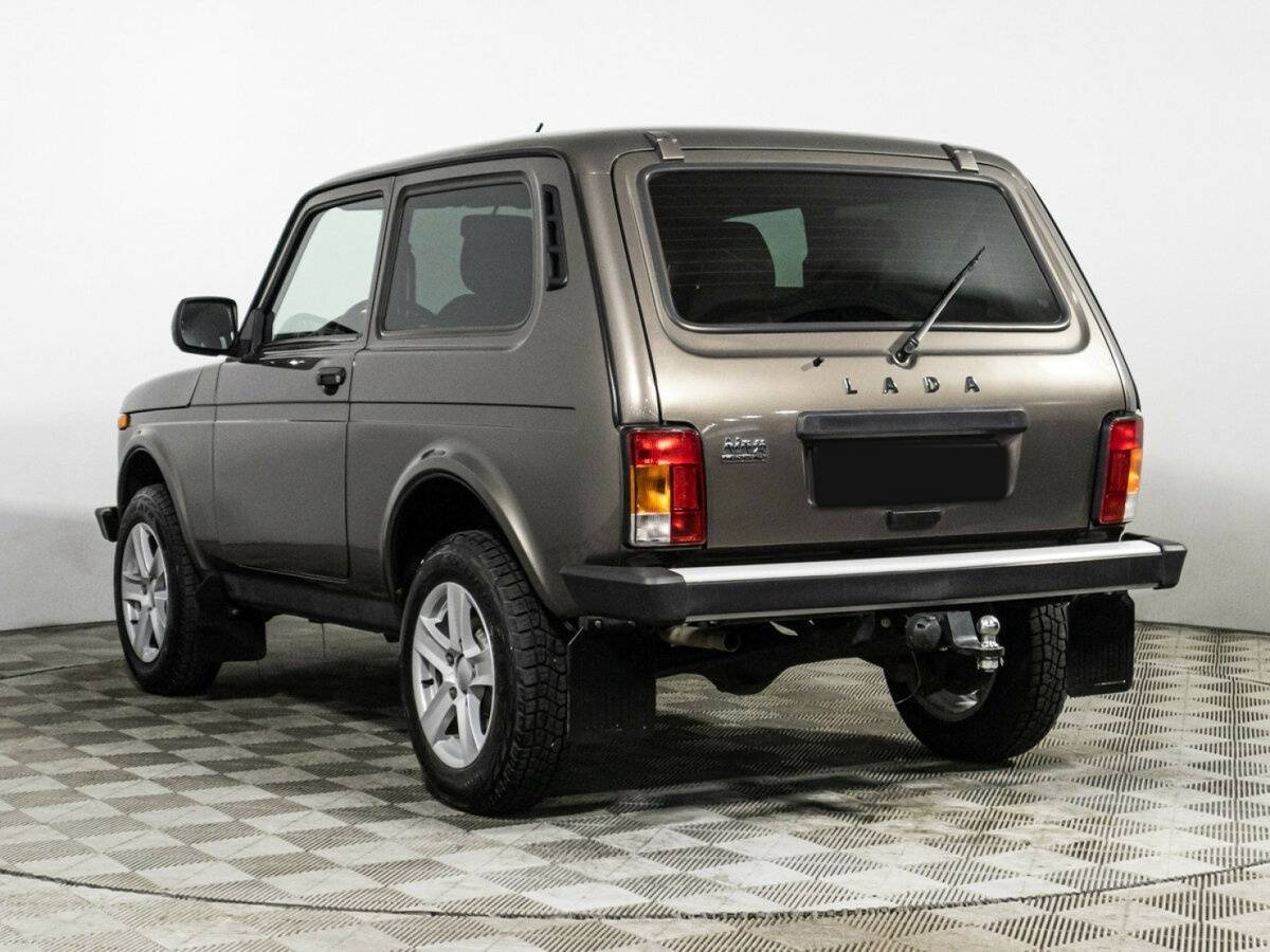 Lada (ВАЗ) Niva Legend