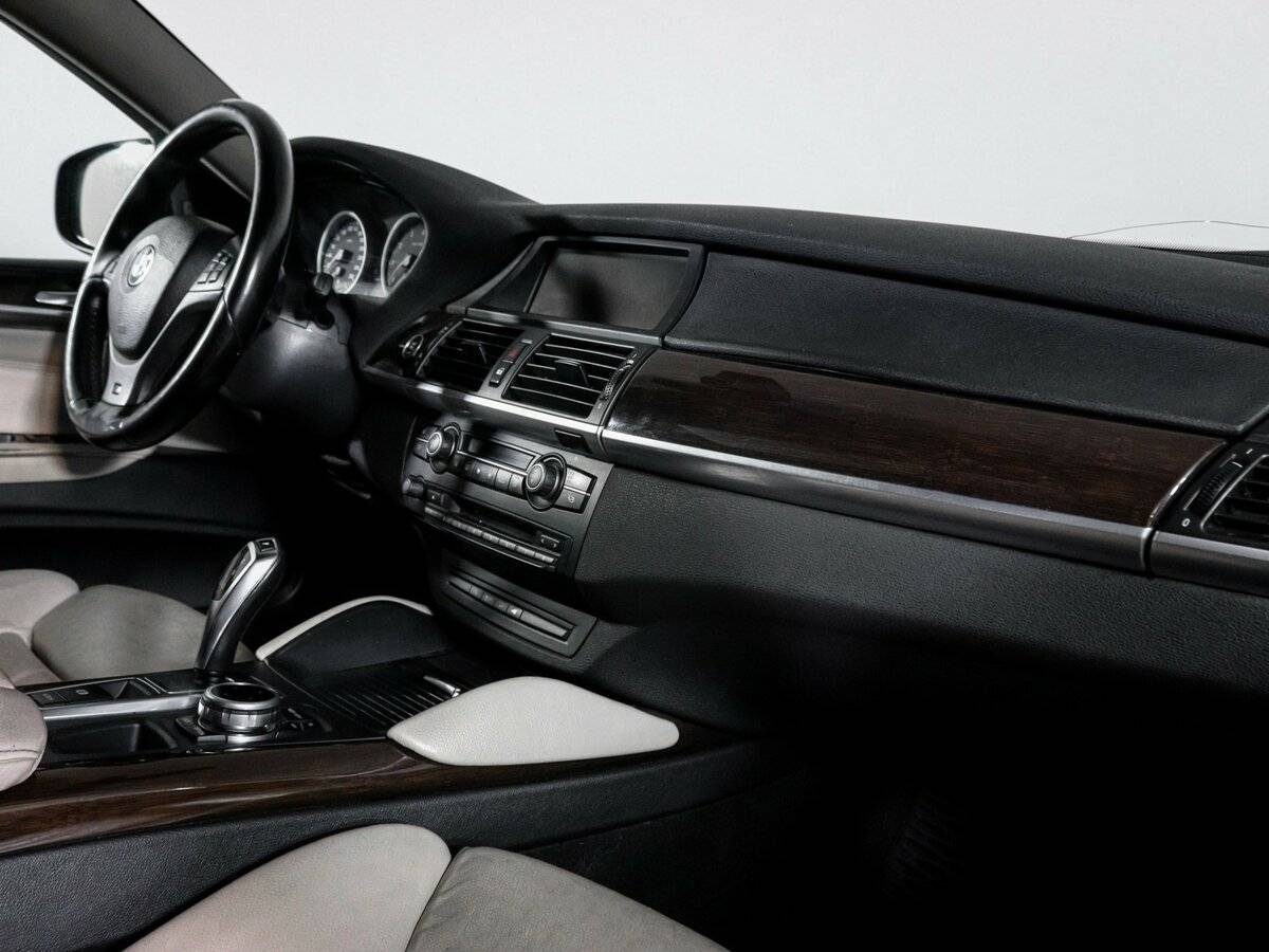 BMW X6 2013