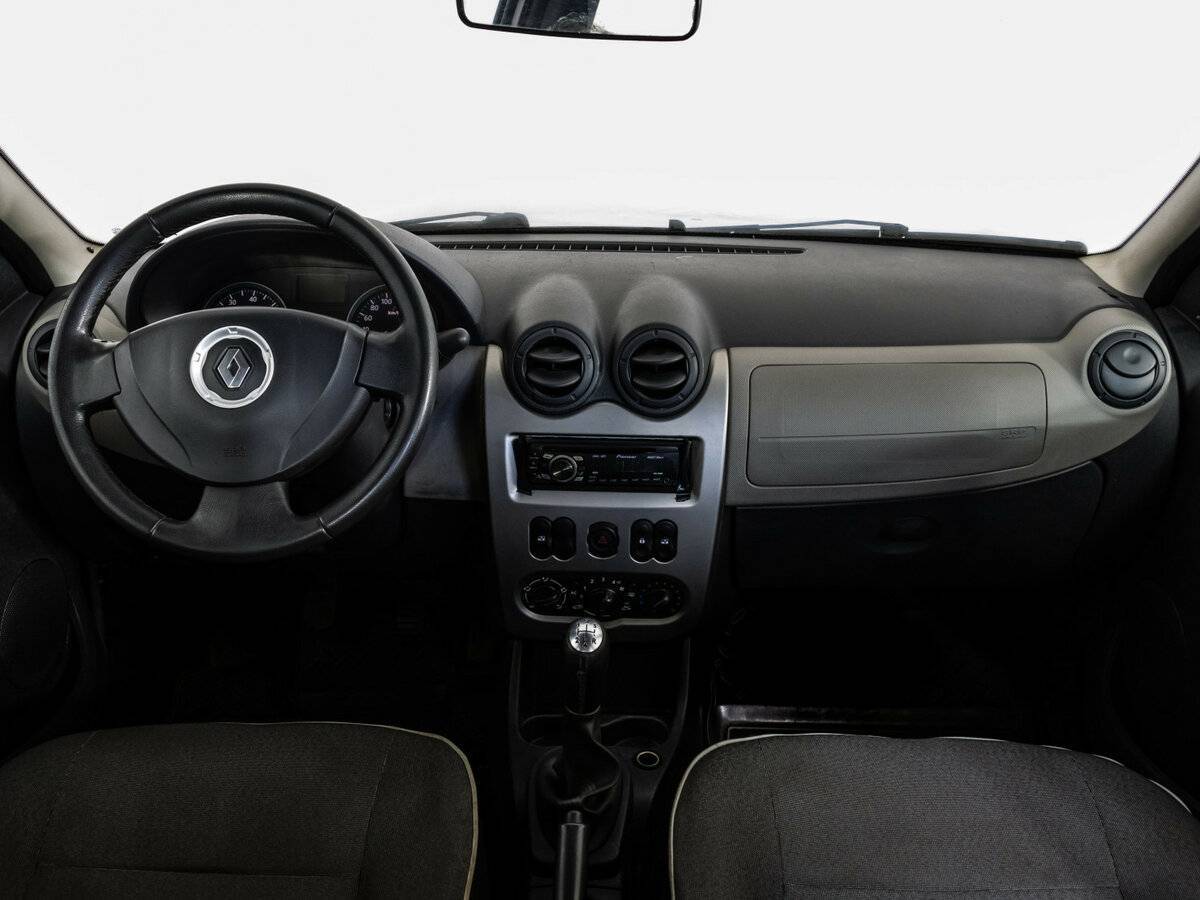 Renault Logan