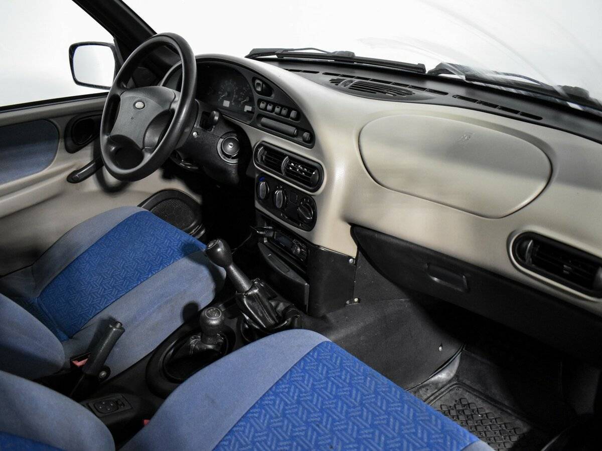 Chevrolet Niva 2005