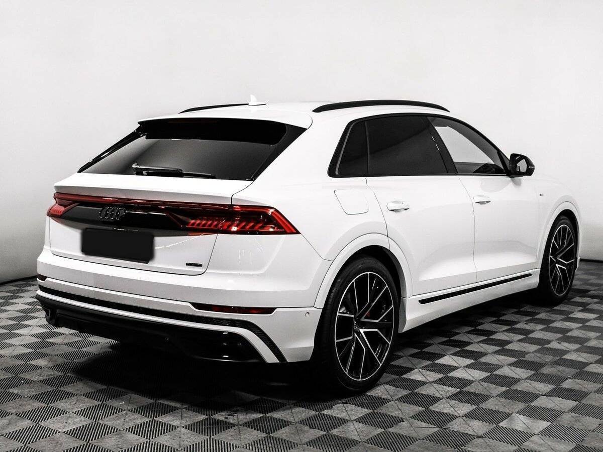 Audi Q8