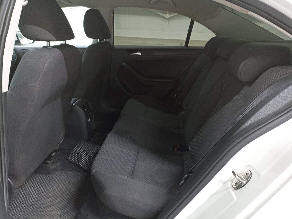 Volkswagen Jetta 2014