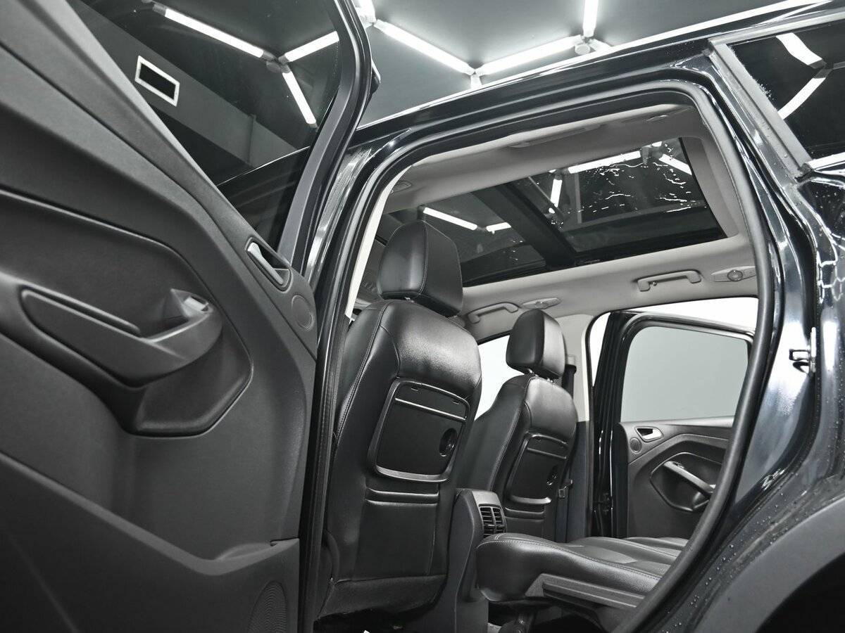 Ford Kuga 2014